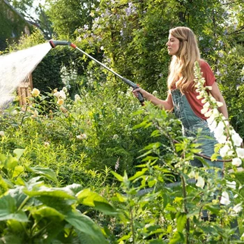 Gardena štapna prskalica za viseće saksije GA 18335-20 -1 Gardena štapna prskalica za viseće saksije GA 18335-20 -1