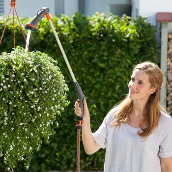 Gardena štapna prskalica za viseće saksije GA 18335-20 -2 Gardena štapna prskalica za viseće saksije GA 18335-20 -2