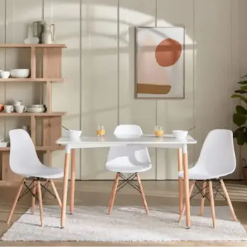 Trpezarijska garnitura sto sa drvenim nogarima i 4 plastične stolice Aurora bela-1