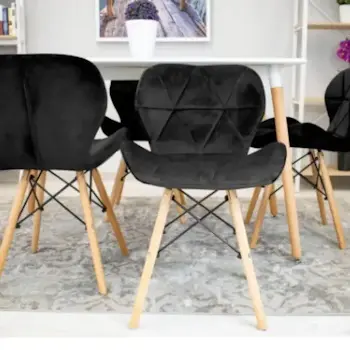 Set trpezarijskih plišanih stolica Freja u crnoj boji 4/1-2