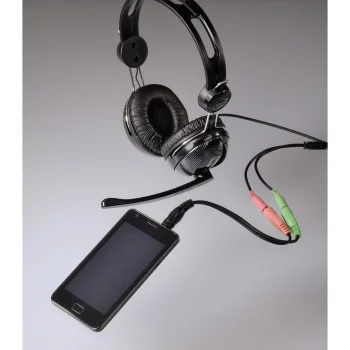 Adapter 4-pin 3,5mm muški na 2x 3,5mm ženski Hama 54573-3 Adapter 4-pin 3,5mm muški na 2x 3,5mm ženski Hama 54573-3