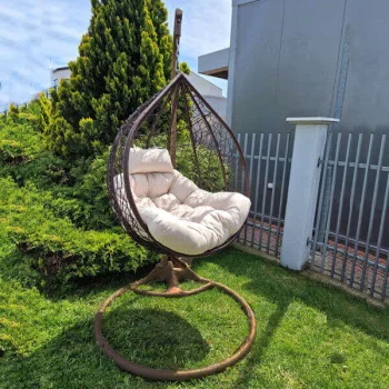 Ljuljaška jaje Bež jastuk F031B-2  Ljuljaška jaje Bež jastuk F031B-2