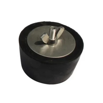 NA gumeni čep za skimere bazena 1-1/2 D32mm-1 NA gumeni čep za skimere bazena 1-1/2 D32mm-1