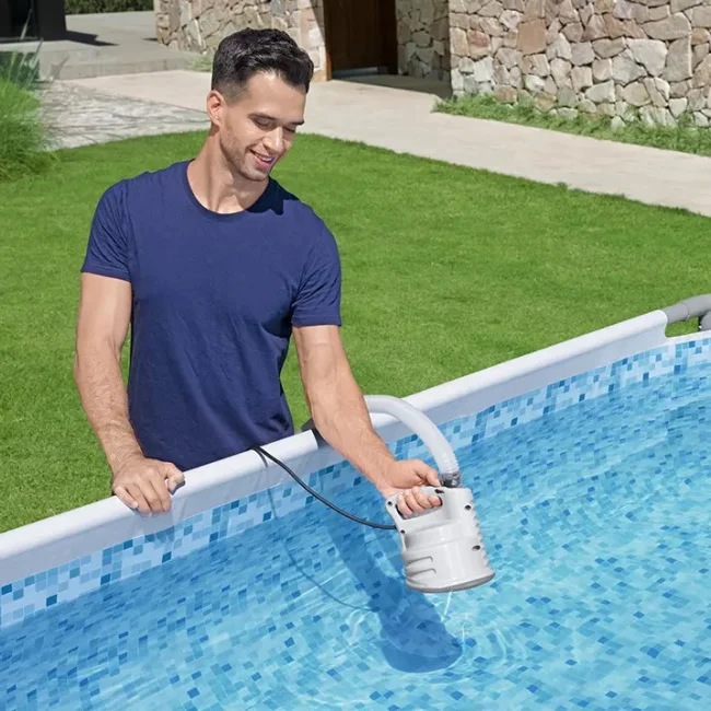 Bestway pumpa za odvod vode iz bazena 3028l /h 58230 Bestway pumpa za odvod vode iz bazena 3028l /h 58230