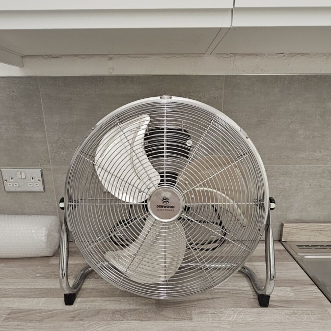 Iskra podni ventilator metalni 160W 48cm FF-500A